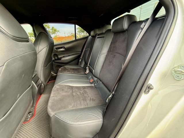 TOYOTA豐田 AURIS  第17張相片