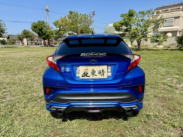 TOYOTA豐田 C-HR  第6張相片