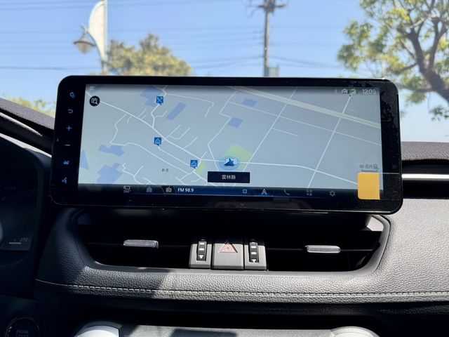 TOYOTA豐田 RAV4  第11張相片