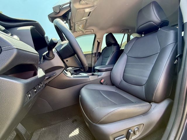 TOYOTA豐田 RAV4  第15張相片