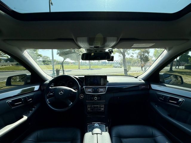 M-BENZ賓士 E250  第6張相片