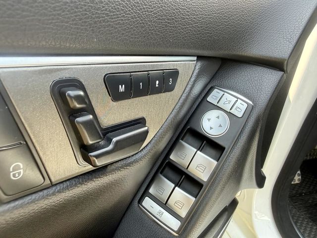 M-BENZ賓士 C250  第9張相片