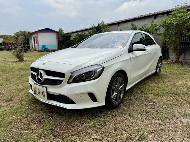 M-BENZ賓士 A180  第1張相片