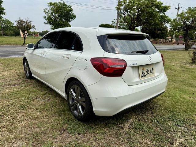 M-BENZ賓士 A180  第3張相片