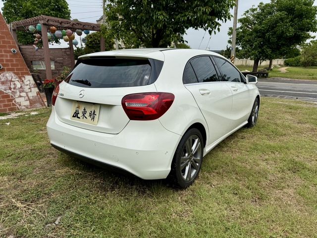 M-BENZ賓士 A180  第5張相片