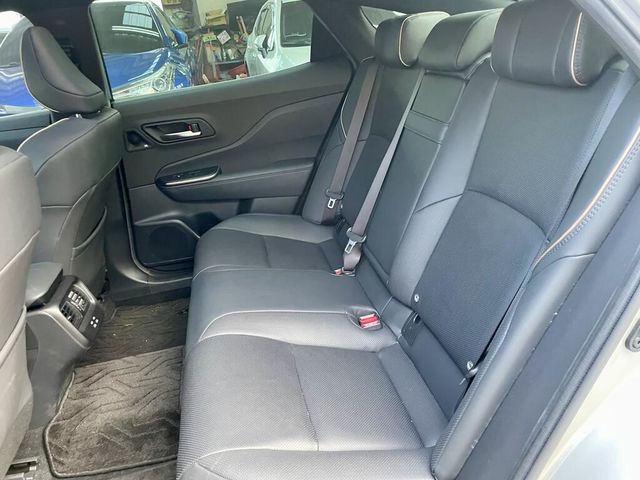 TOYOTA豐田 CROWN  第17張相片