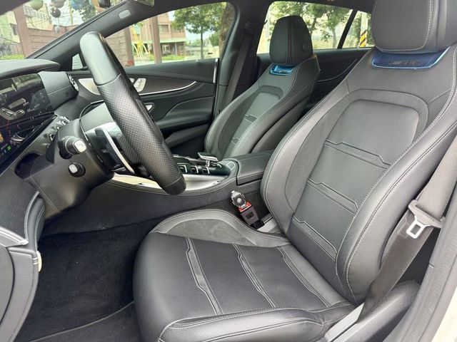 M-BENZ賓士 AMG GT43  第16張相片