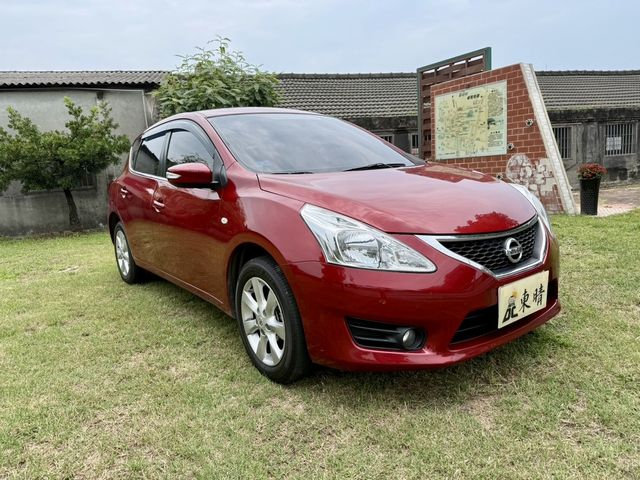 NISSAN日產 TIIDA  第4張相片