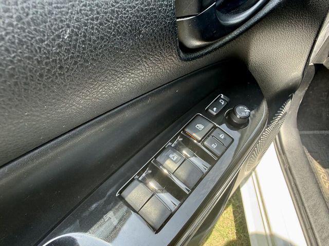 TOYOTA豐田 YARIS  第9張相片