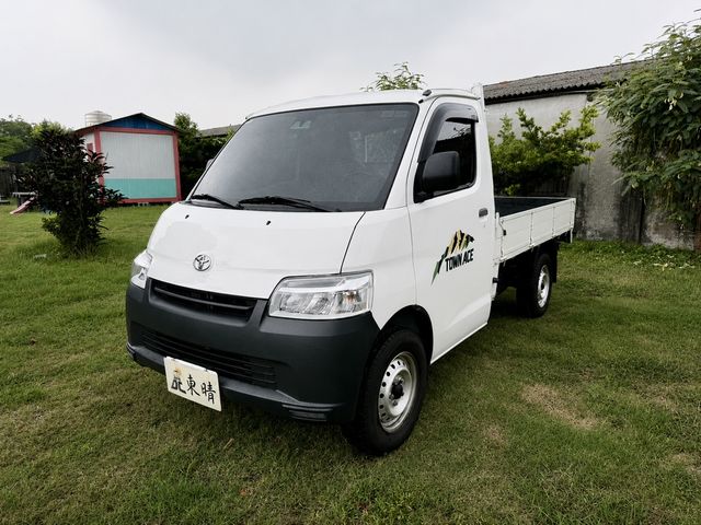 TOYOTA豐田 TOWN ACE  第1張相片