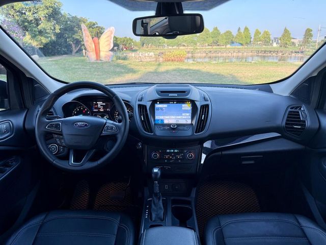 FORD福特 KUGA  第7張相片