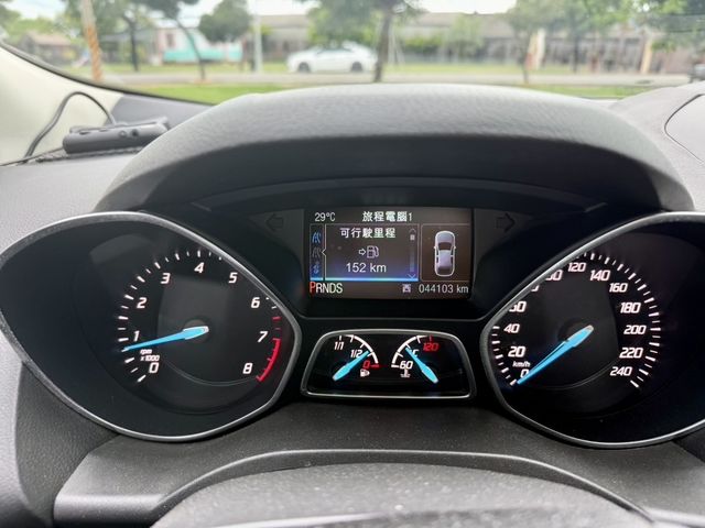 FORD福特 KUGA  第8張相片