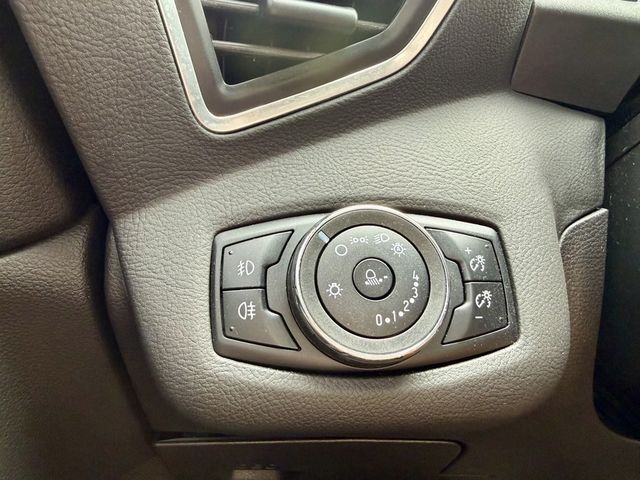 FORD福特 KUGA  第9張相片