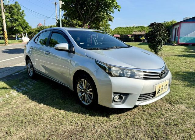 TOYOTA豐田 ALTIS  第4張相片