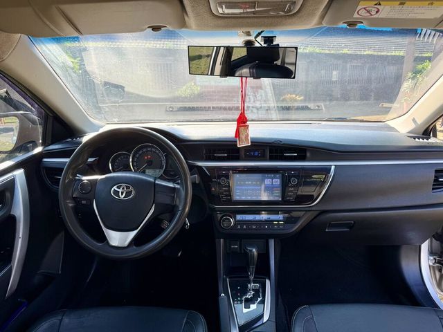 TOYOTA豐田 ALTIS  第6張相片