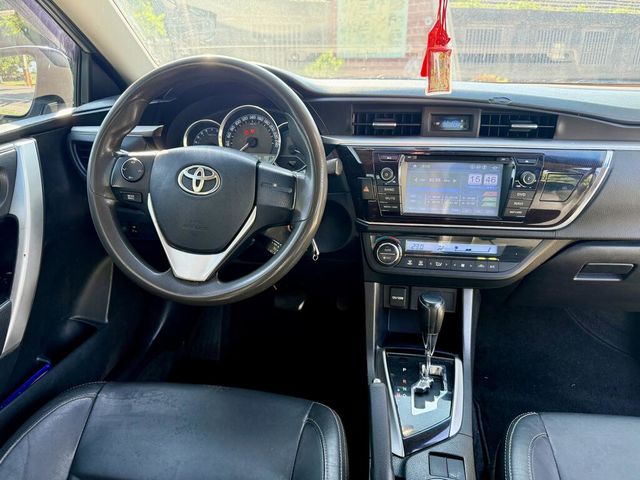 TOYOTA豐田 ALTIS  第7張相片
