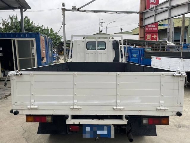 Mitsubishi Canter  第7張相片