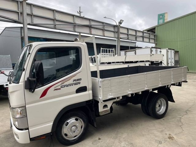 Mitsubishi Canter  第10張相片