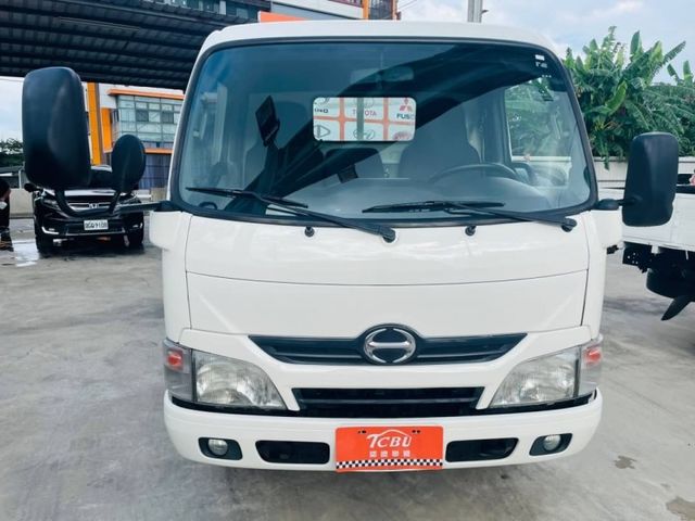 Hino 300  第4張相片
