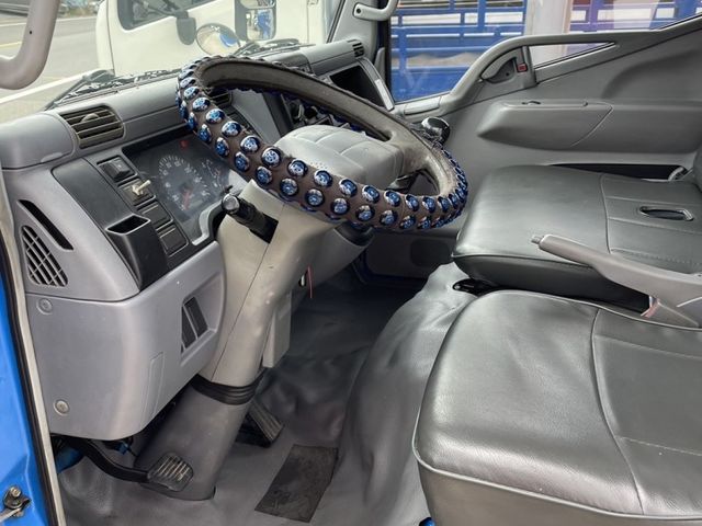 Mitsubishi Canter  第1張相片