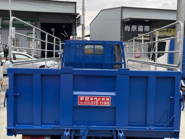 Mitsubishi Canter  第8張相片