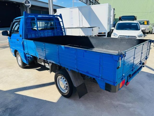 Mitsubishi Delica  第1張相片