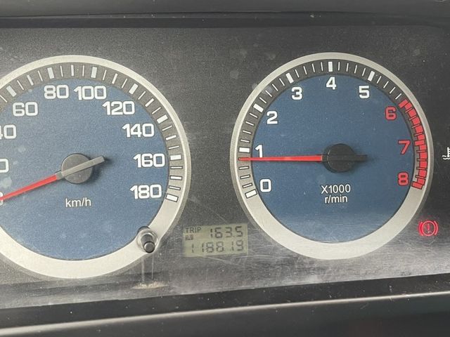 Mitsubishi Delica  第3張相片
