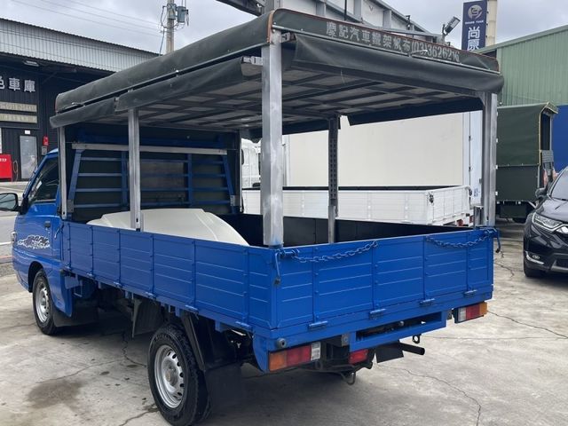 Mitsubishi Delica  第8張相片