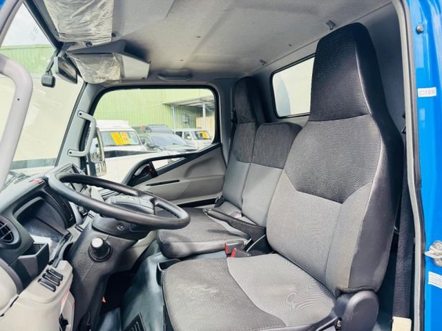Mitsubishi Canter  第9張相片