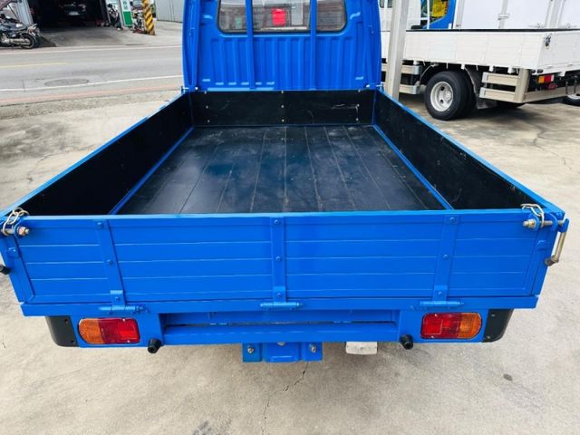 Mitsubishi Varica  第8張相片
