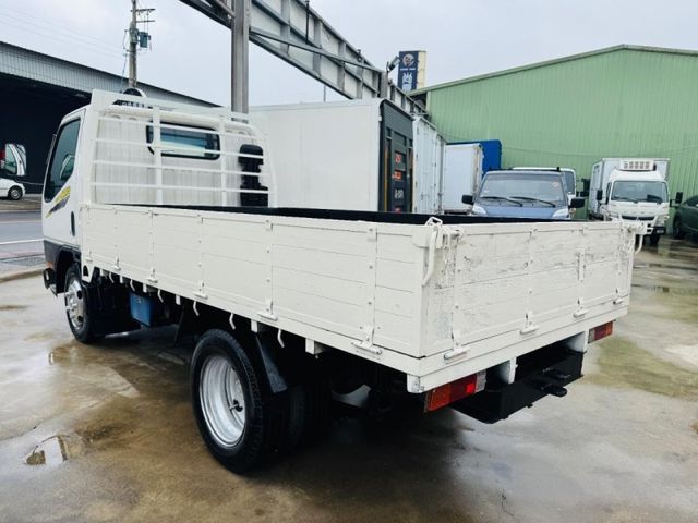 Mitsubishi Canter  第7張相片
