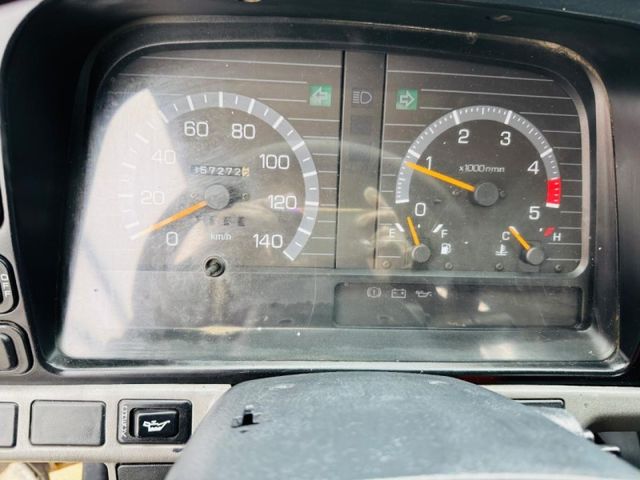 Mitsubishi Canter  第9張相片
