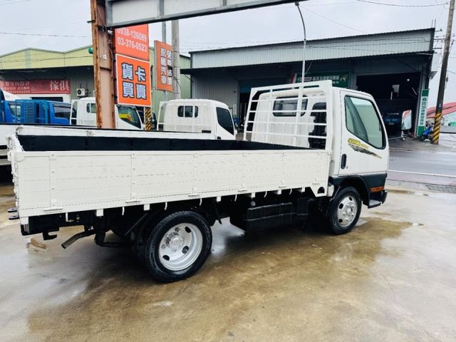 Mitsubishi Canter  第5張相片