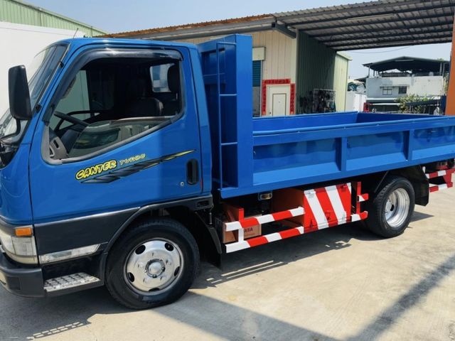 Mitsubishi Canter  第1張相片