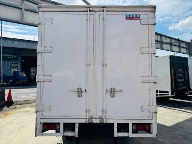 Hino 14.5呎 高箱 6期加尿素  第4張相片