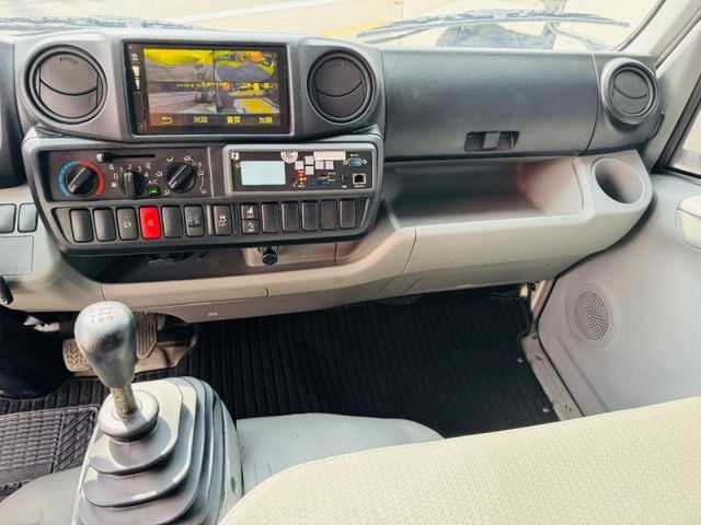 Hino 14.5呎 高箱 6期加尿素  第9張相片