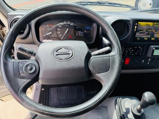 Hino 14.5呎 高箱 6期加尿素  第10張相片