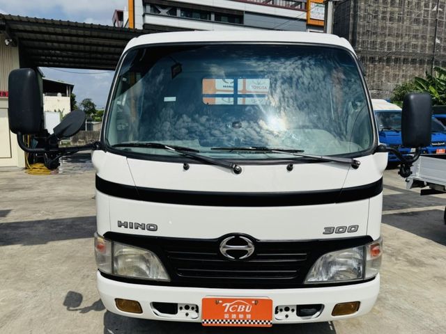 Hino 6.5 11.5呎 框式升降機  第1張相片