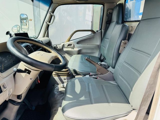 Hino 6.5 11.5呎 框式升降機  第7張相片