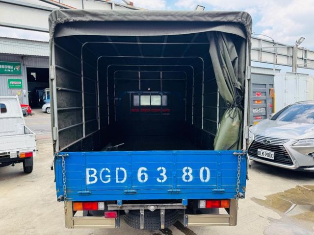 Mitsubishi Canter  第6張相片