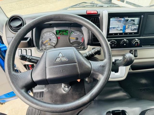 Mitsubishi Canter  第14張相片