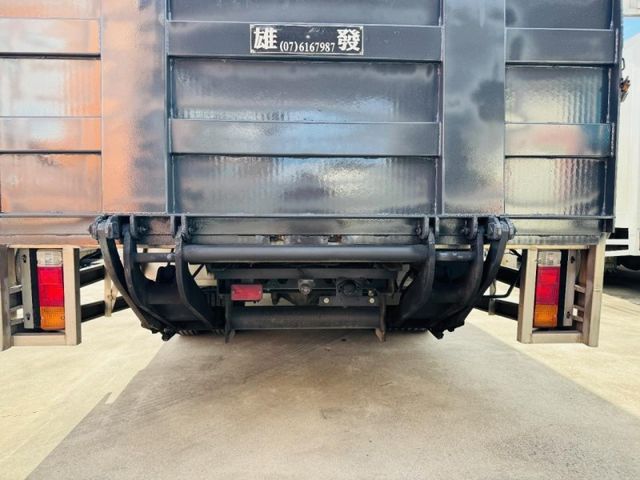 Hino 300  第6張相片