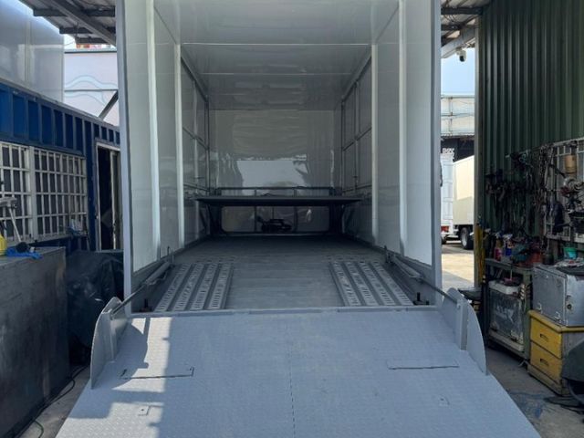 Hino 500  第13張相片