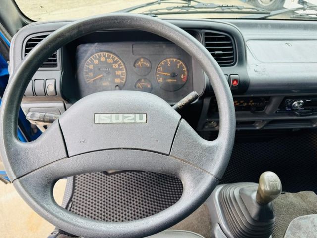 Isuzu Elf(一路發)  第12張相片