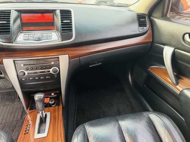 Nissan Teana  第8張相片