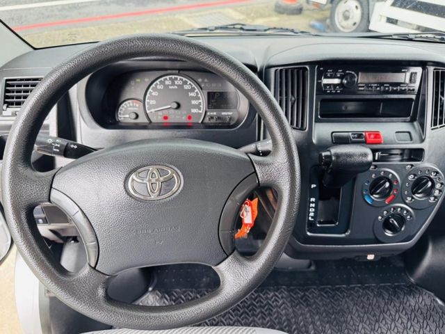 Toyota TOWN ACE  第12張相片