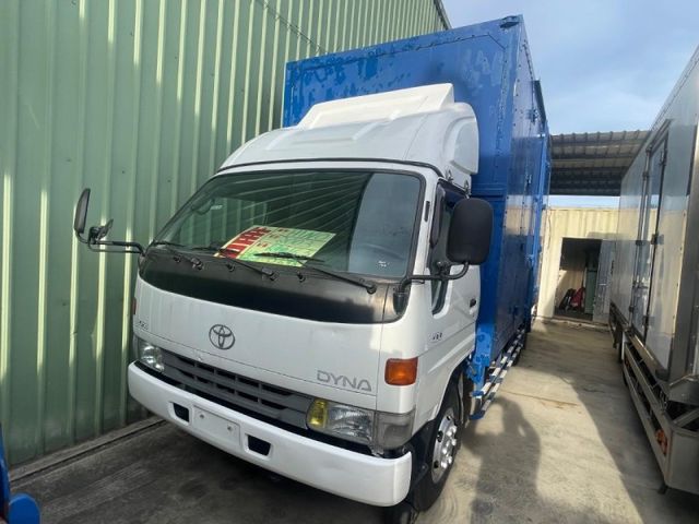 Toyota Dyna  第8張相片