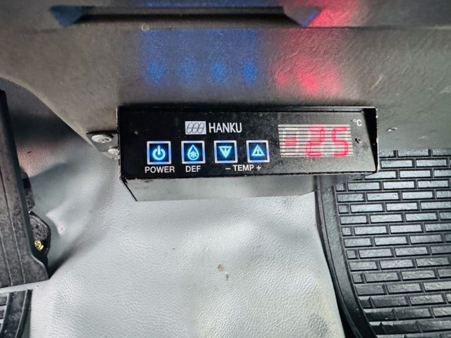 Mitsubishi Canter  第27張相片