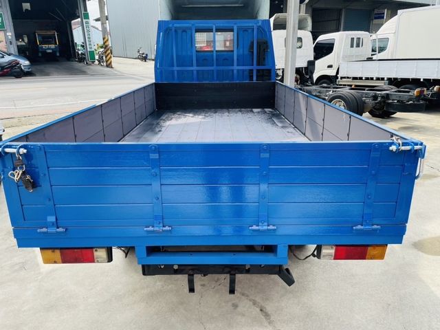 Mitsubishi Canter  第11張相片