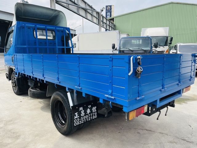 Mitsubishi Canter  第13張相片